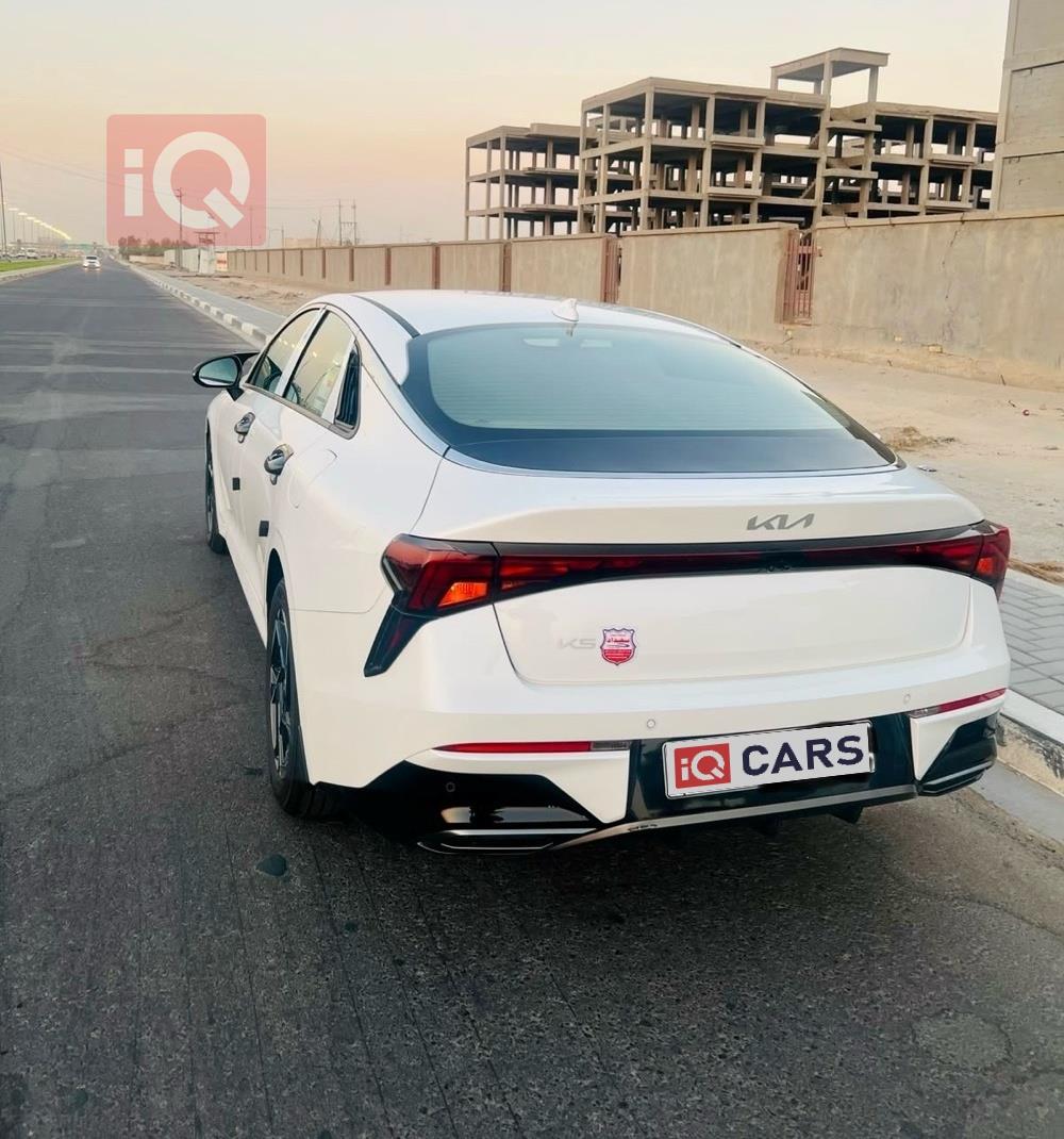 كيا K5